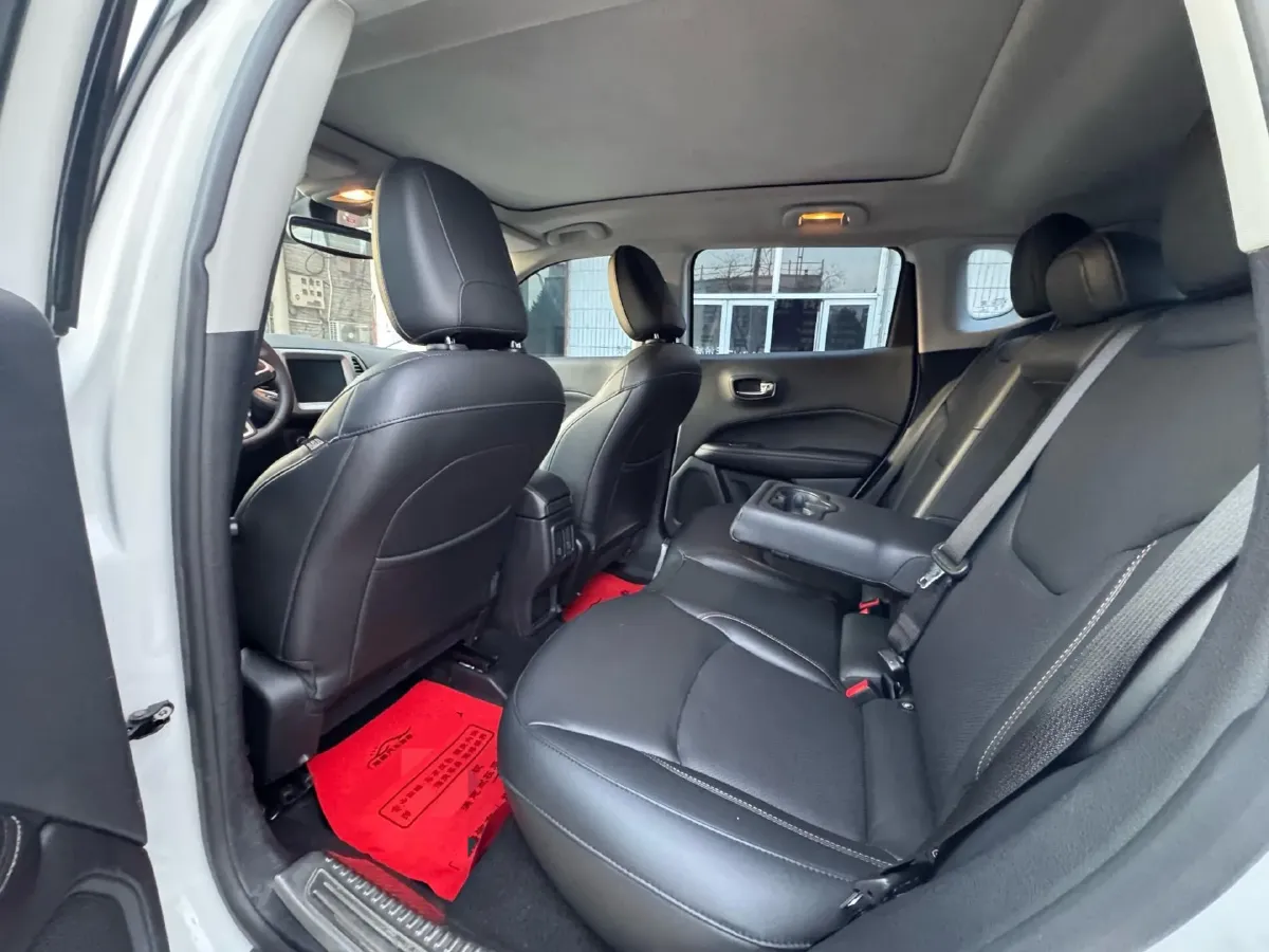 2017 Jeep Compass 1.4T 165HP L4 7DCT,autocango,china used car exporter,china ev exporter,chinese used car exporter,chinese used ev exporter