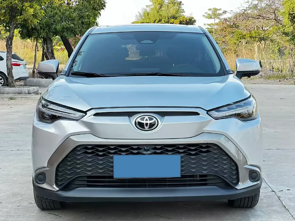 2024 Toyota Frontlander 2.0L 171HP L4 CVT,autocango,china used car exporter,china ev exporter,chinese used car exporter,chinese used ev exporter