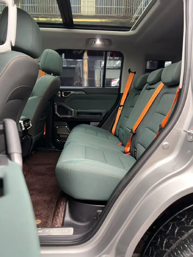 2023 Jetour Traveller 2.0T 254HP L4 8AT,autocango,china used car exporter,china ev exporter,chinese used car exporter,chinese used ev exporter