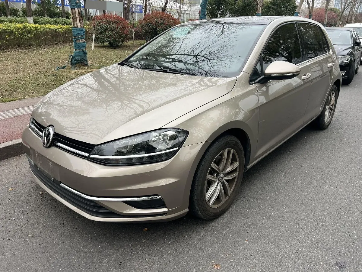 2019 Volkswagen Golf 1.2T 116HP L4 7DCT,autocango,china used car exporter,china ev exporter,chinese used car exporter,chinese used ev exporter