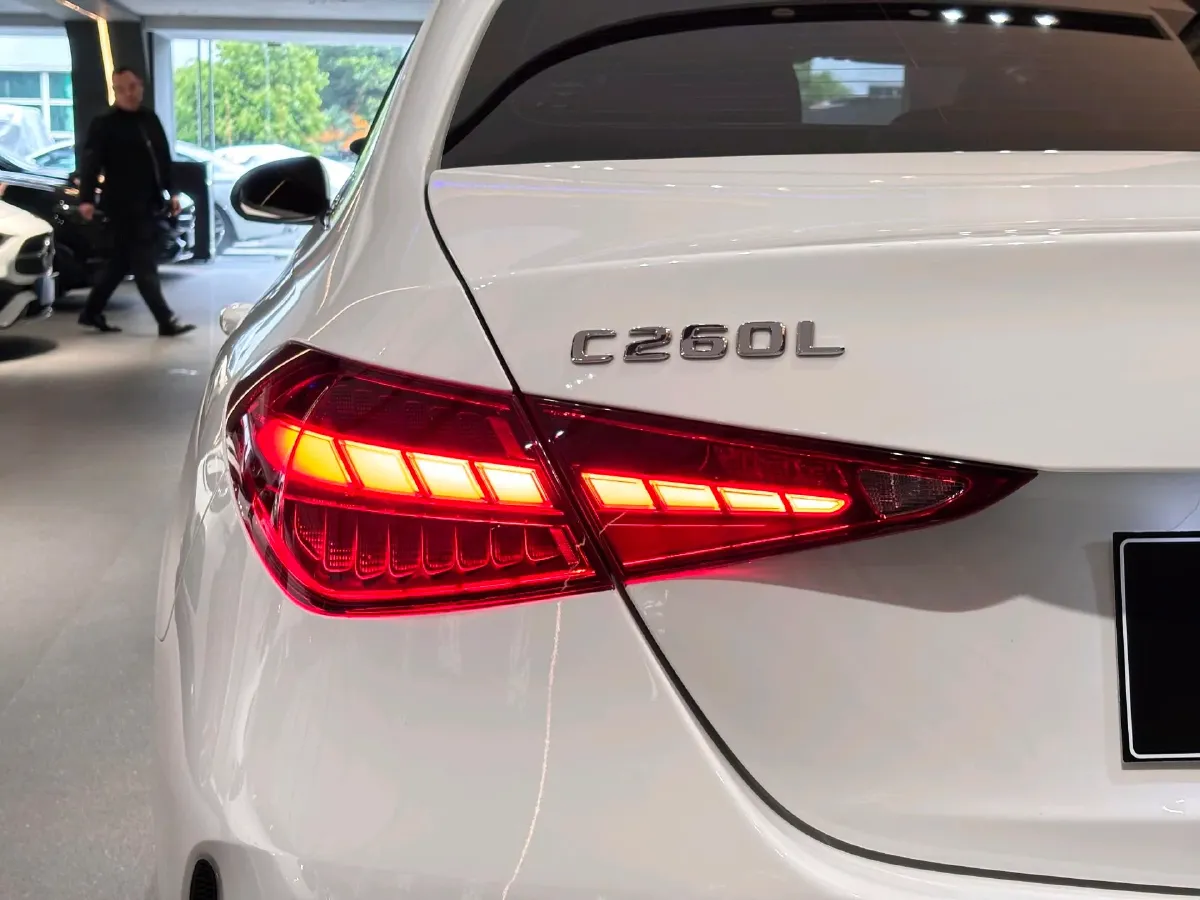 2022 Mercedes-Benz C Class 1.5T 204HP L4 9AT,autocango,china used car exporter,china ev exporter,chinese used car exporter,chinese used ev exporter