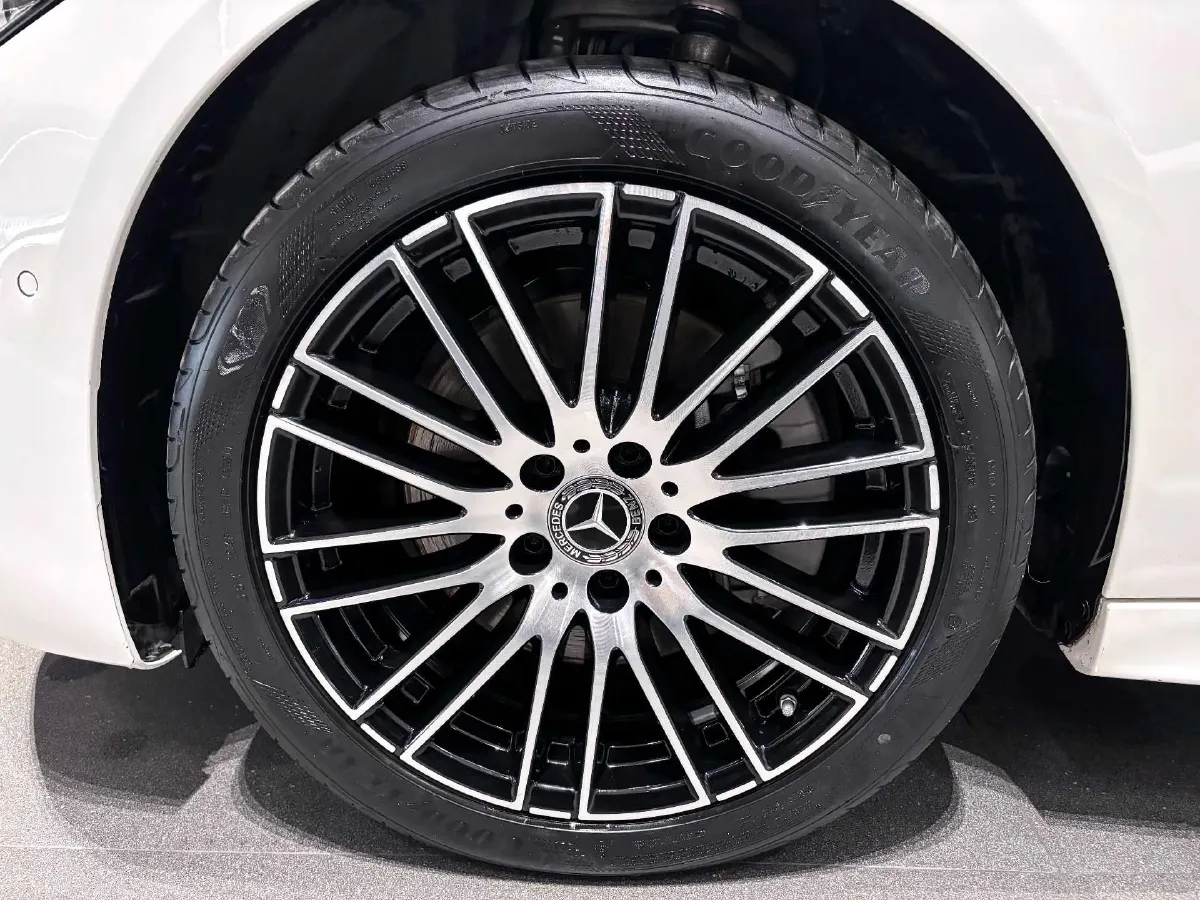 2022 Mercedes-Benz C Class 1.5T 204HP L4 9AT,autocango,china used car exporter,china ev exporter,chinese used car exporter,chinese used ev exporter