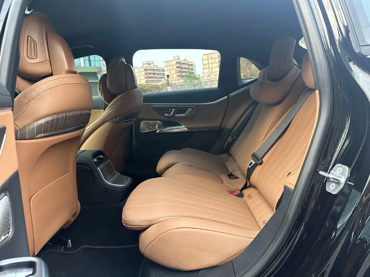 2024 Mercedes-Benz E Class 2.0T 258HP L4 9AT,autocango,china used car exporter,china ev exporter,chinese used car exporter,chinese used ev exporter