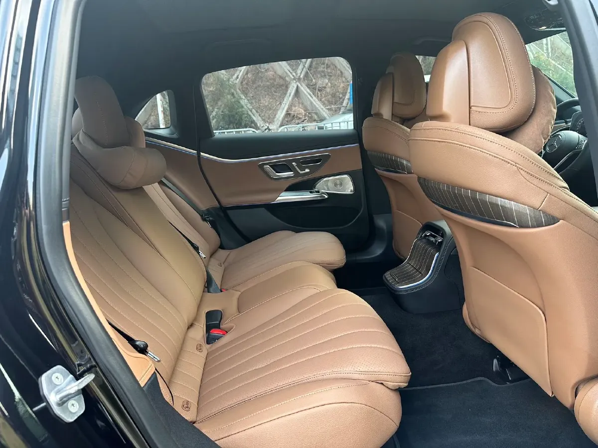 2024 Mercedes-Benz E Class 2.0T 258HP L4 9AT,autocango,china used car exporter,china ev exporter,chinese used car exporter,chinese used ev exporter