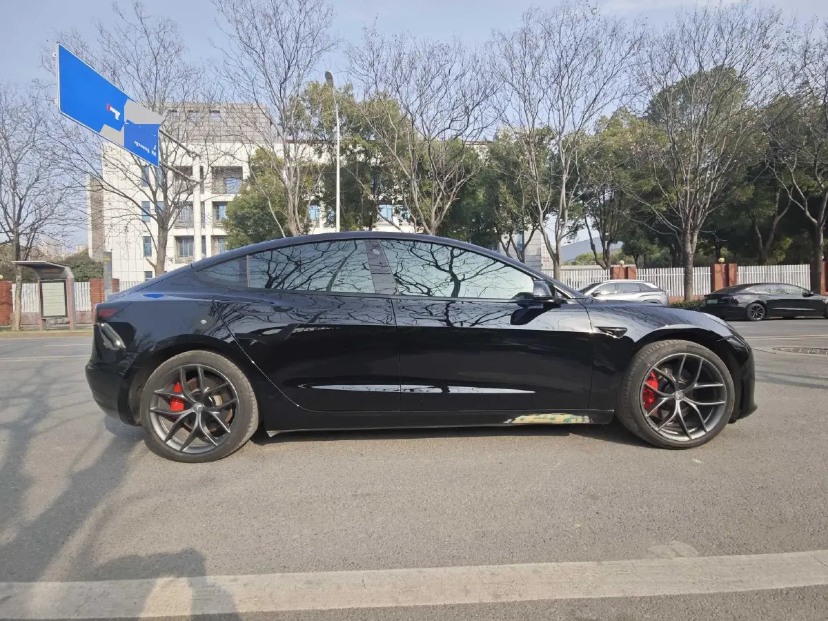 2022 Chevrolet Blazer 2.0T 237HP L4 9AT,autocango,china used car exporter,china ev exporter,chinese used car exporter,chinese used ev exporter