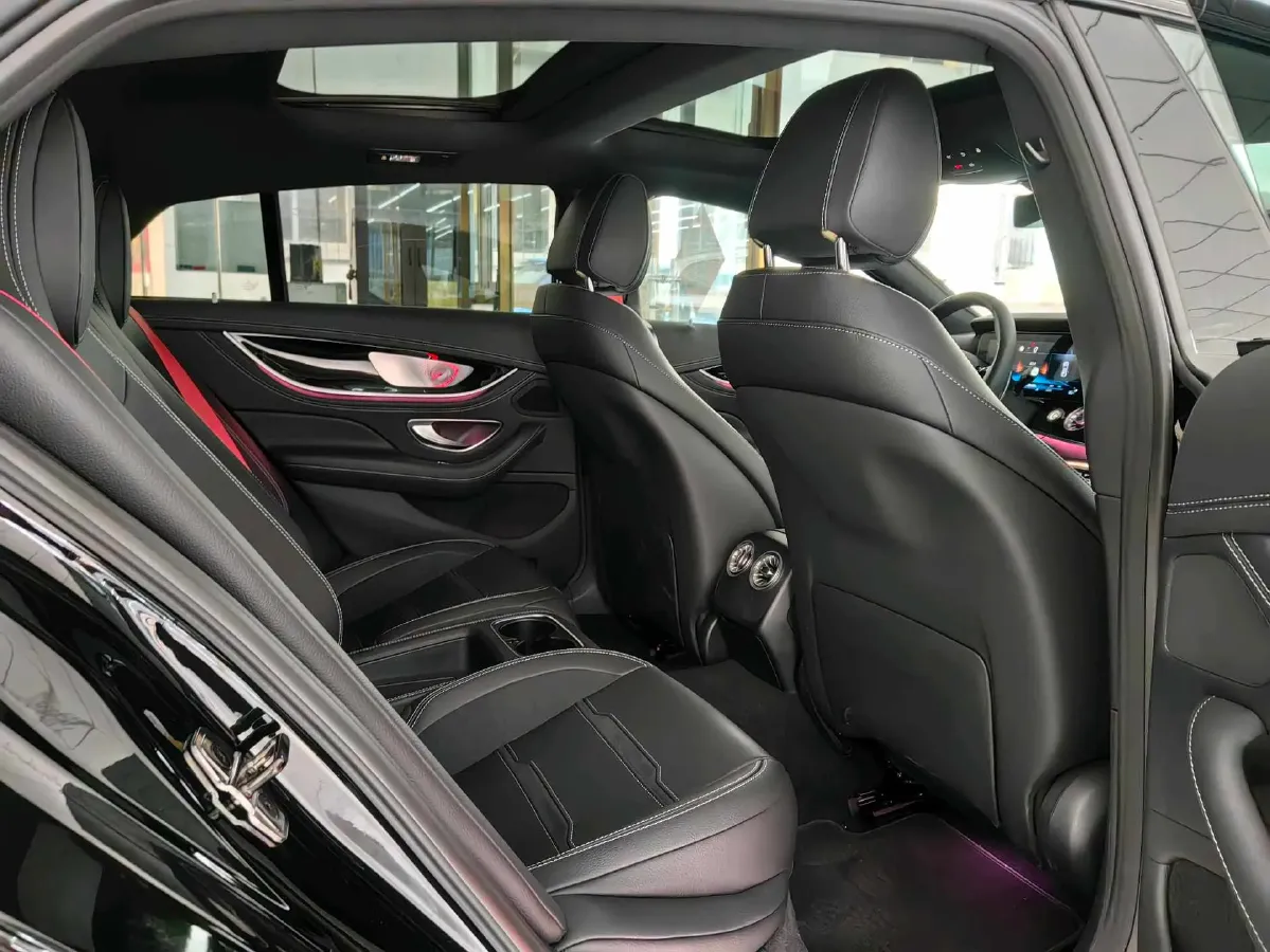 2025 Mercedes-Benz AMG GT 3.0T 367HP L6 9AT,autocango,china used car exporter,china ev exporter,chinese used car exporter,chinese used ev exporter