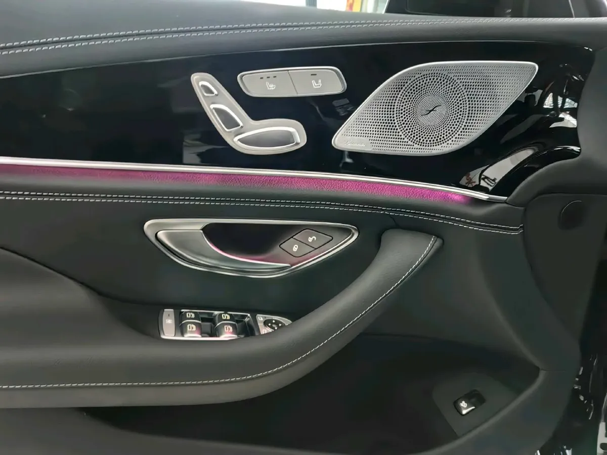 2025 Mercedes-Benz AMG GT 3.0T 367HP L6 9AT,autocango,china used car exporter,china ev exporter,chinese used car exporter,chinese used ev exporter