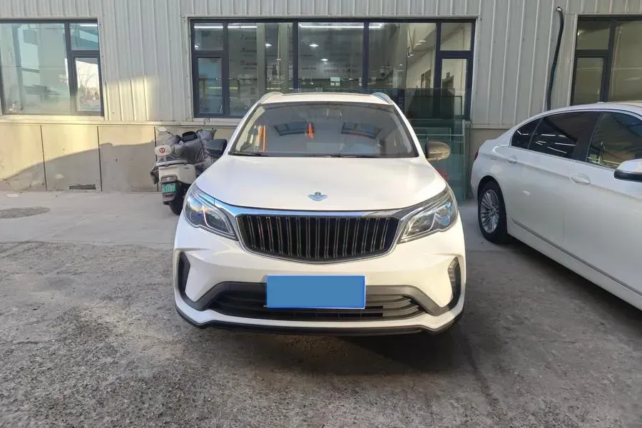 2022 Livan X3 PRO 1.5L 113HP L4 CVT,autocango,china used car exporter,china ev exporter,chinese used car exporter,chinese used ev exporter