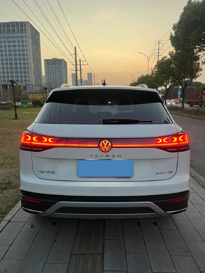 2023 Volkswagen Tayron 1.5T 160HP L4 7DCT,autocango,china used car exporter,china ev exporter,chinese used car exporter,chinese used ev exporter