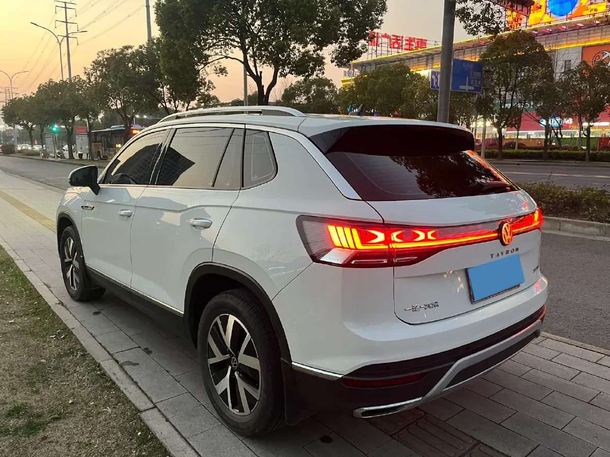 2023 Volkswagen Tayron 1.5T 160HP L4 7DCT,autocango,china used car exporter,china ev exporter,chinese used car exporter,chinese used ev exporter