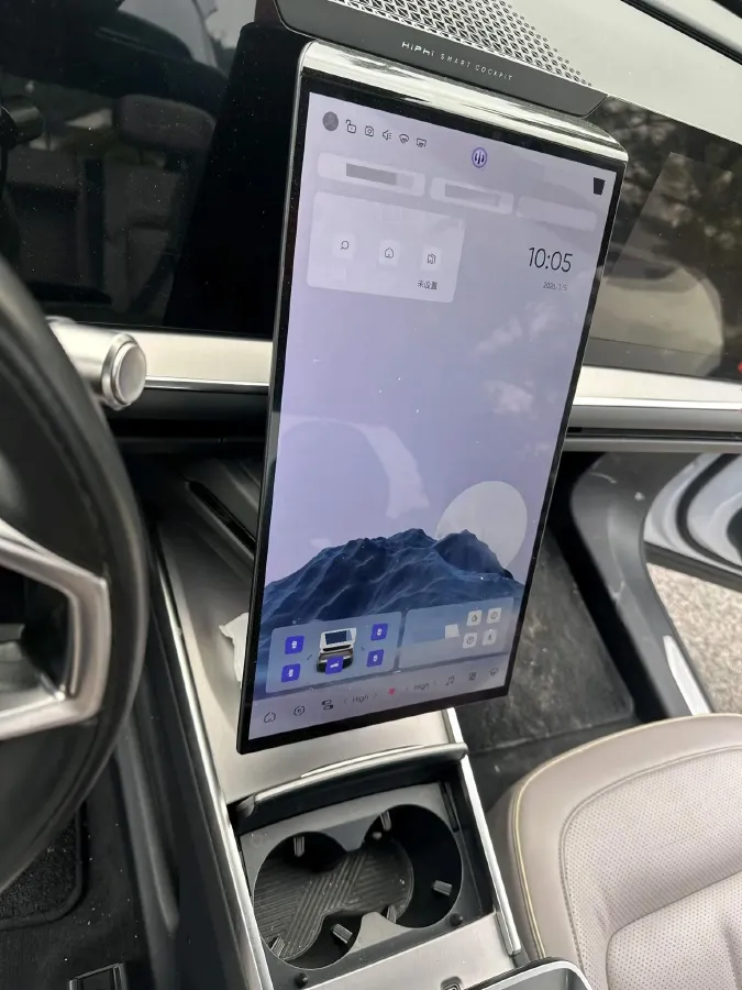 2023 HiPhi Y BEV 115KWH,autocango,china used car exporter,china ev exporter,chinese used car exporter,chinese used ev exporter