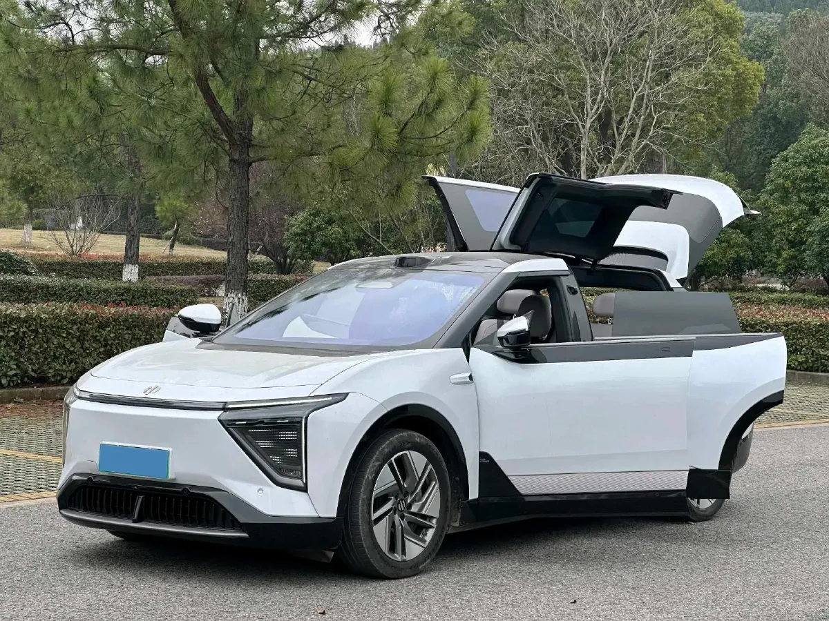 2023 HiPhi Y BEV 115KWH,autocango,china used car exporter,china ev exporter,chinese used car exporter,chinese used ev exporter