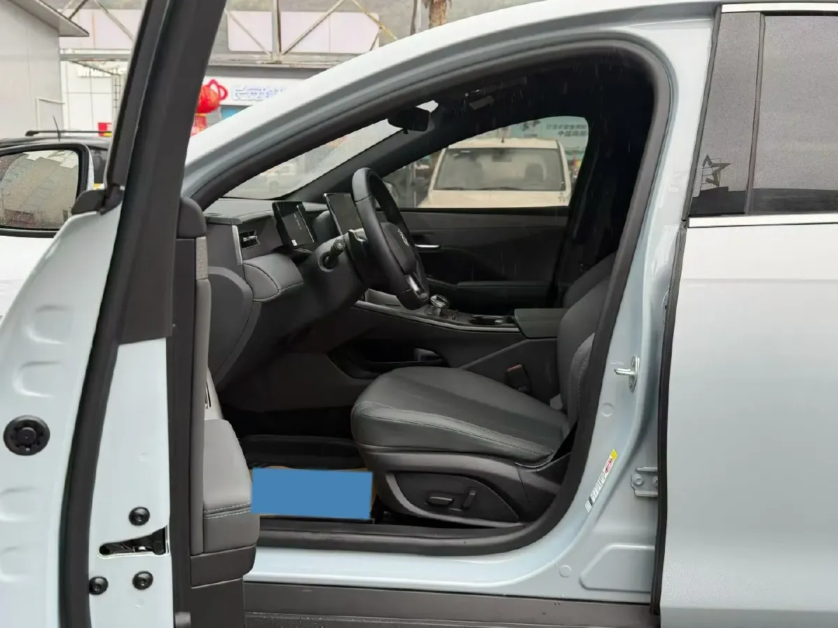 2025 BYD Qin Plus 1.5L 101HP L4 E-CVT PHEV 15.8KWH,autocango,china used car exporter,china ev exporter,chinese used car exporter,chinese used ev exporter