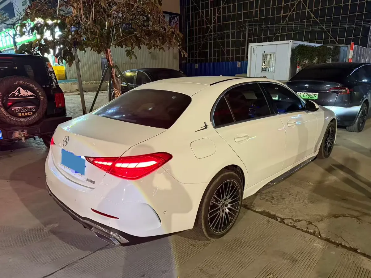 2025 Mercedes-Benz C Class 1.5T 170HP L4 9AT,autocango,china used car exporter,china ev exporter,chinese used car exporter,chinese used ev exporter