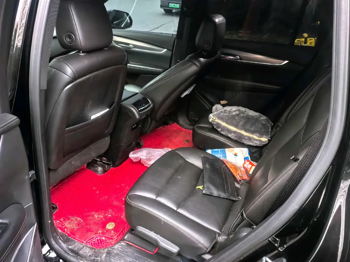 2021 Cadillac XT6 2.0T 237HP L4 9AT,autocango,china used car exporter,china ev exporter,chinese used car exporter,chinese used ev exporter