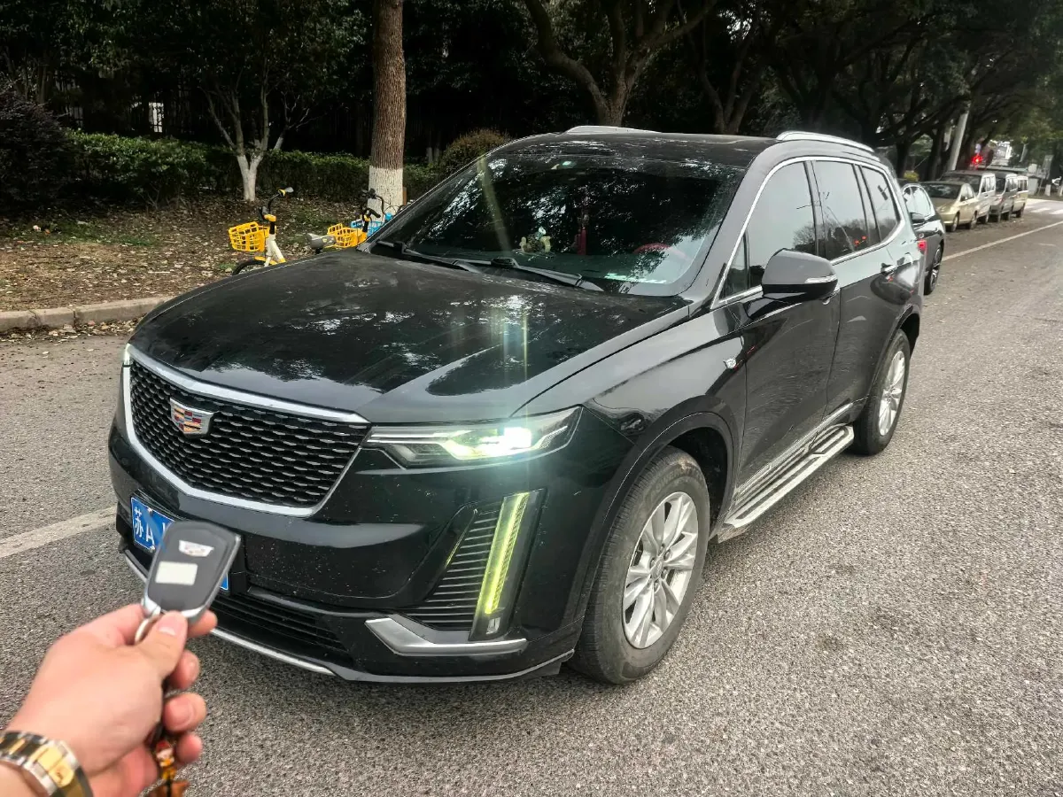 2021 Cadillac XT6 2.0T 237HP L4 9AT,autocango,china used car exporter,china ev exporter,chinese used car exporter,chinese used ev exporter