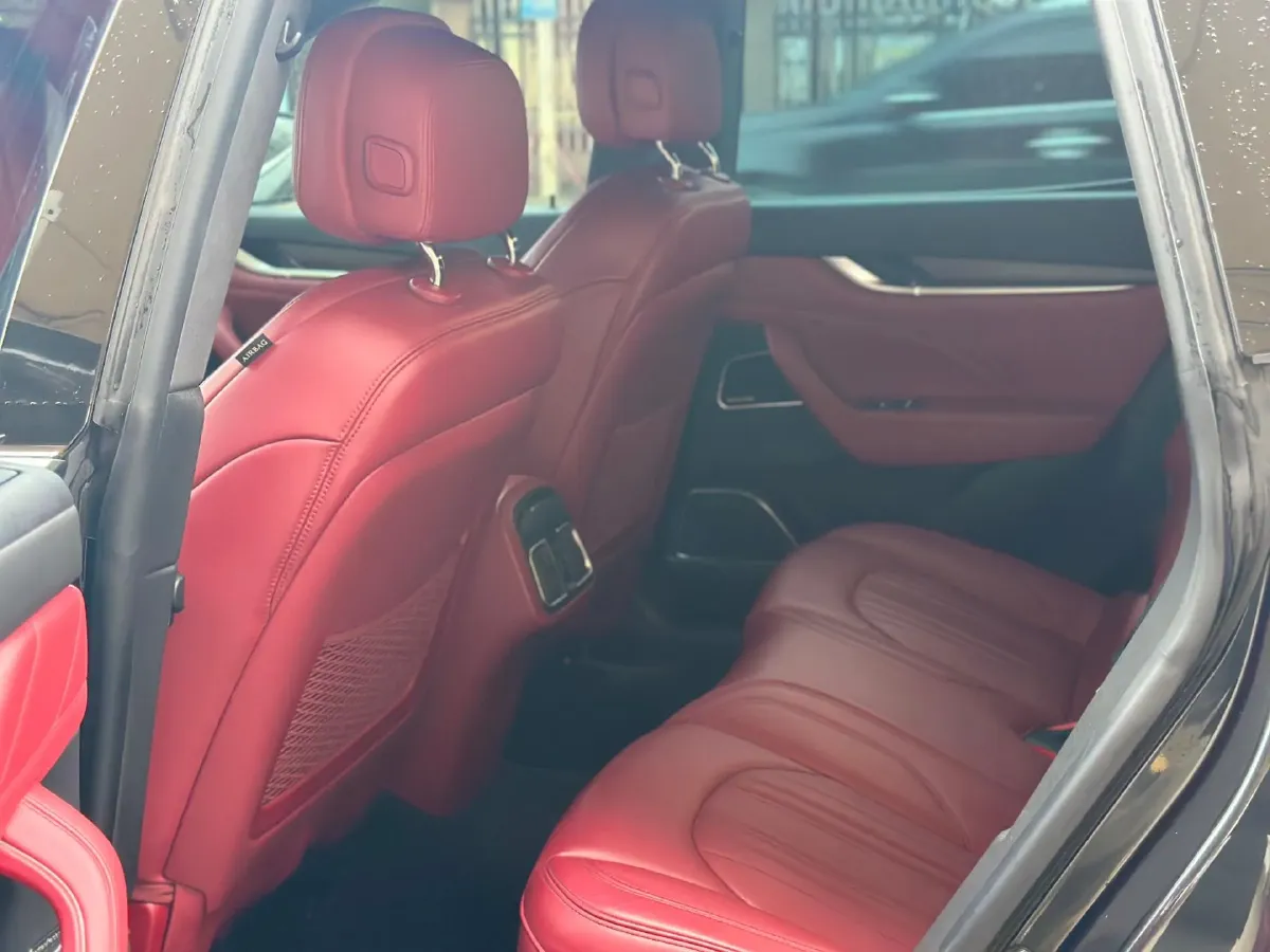 2019 Maserati Levante 3.0T 350HP V6 8AT,autocango,china used car exporter,china ev exporter,chinese used car exporter,chinese used ev exporter