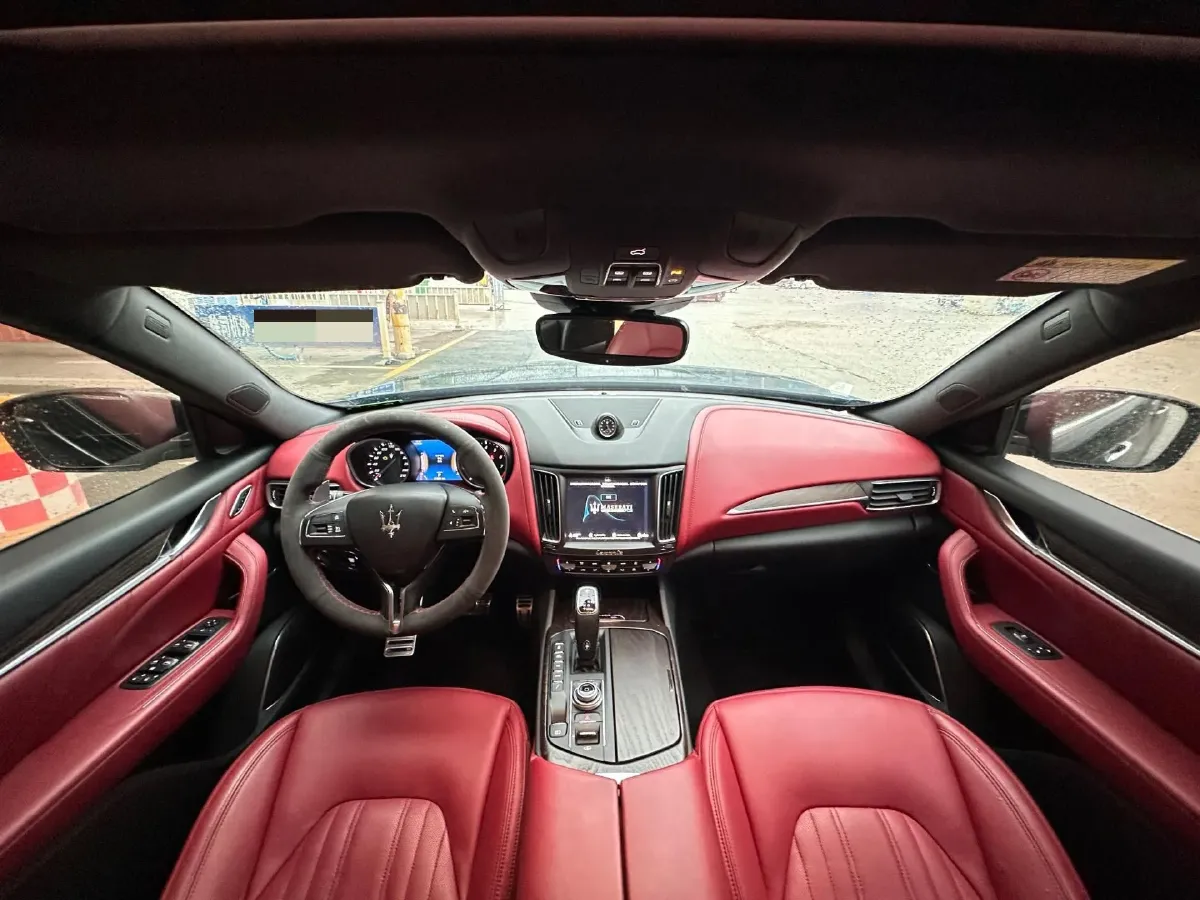 2019 Maserati Levante 3.0T 350HP V6 8AT,autocango,china used car exporter,china ev exporter,chinese used car exporter,chinese used ev exporter