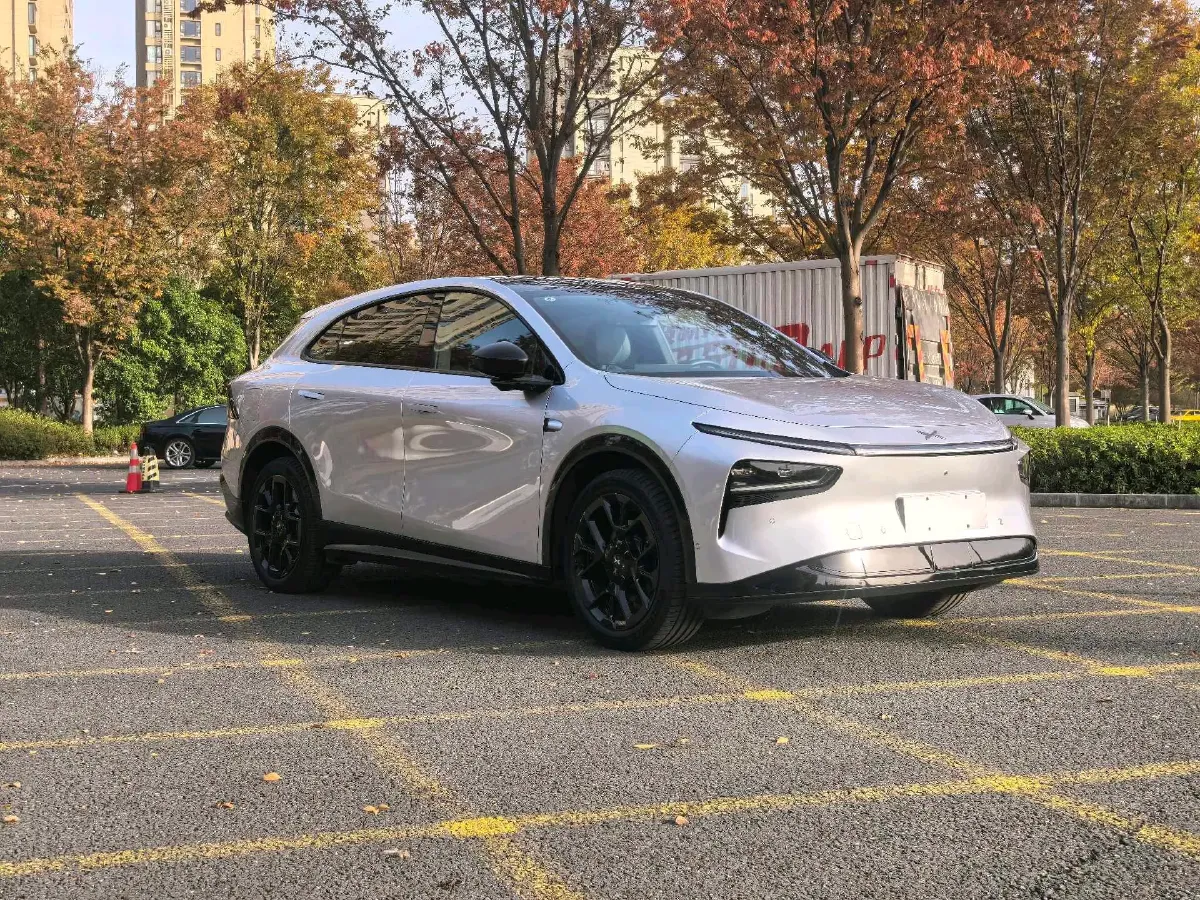 2025 Xpeng G7 BEV,autocango,china used car exporter,china ev exporter,chinese used car exporter,chinese used ev exporter