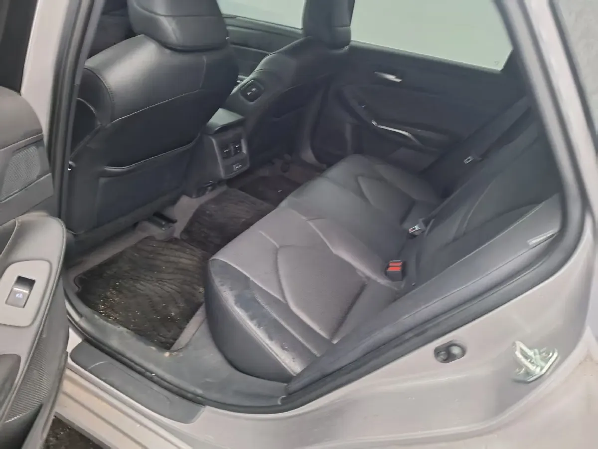 2023 Toyota Avalon 2.0L 177HP L4 CVT,autocango,china used car exporter,china ev exporter,chinese used car exporter,chinese used ev exporter