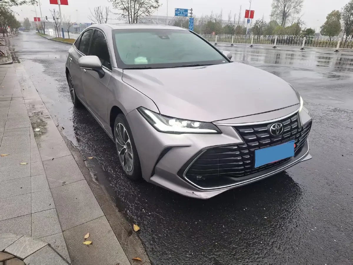 2023 Toyota Avalon 2.0L 177HP L4 CVT,autocango,china used car exporter,china ev exporter,chinese used car exporter,chinese used ev exporter
