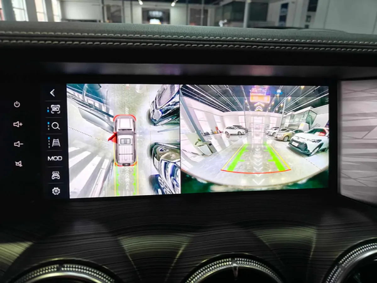 2023 Tank 300 2.0T 227HP L4 8AT,autocango,china used car exporter,china ev exporter,chinese used car exporter,chinese used ev exporter