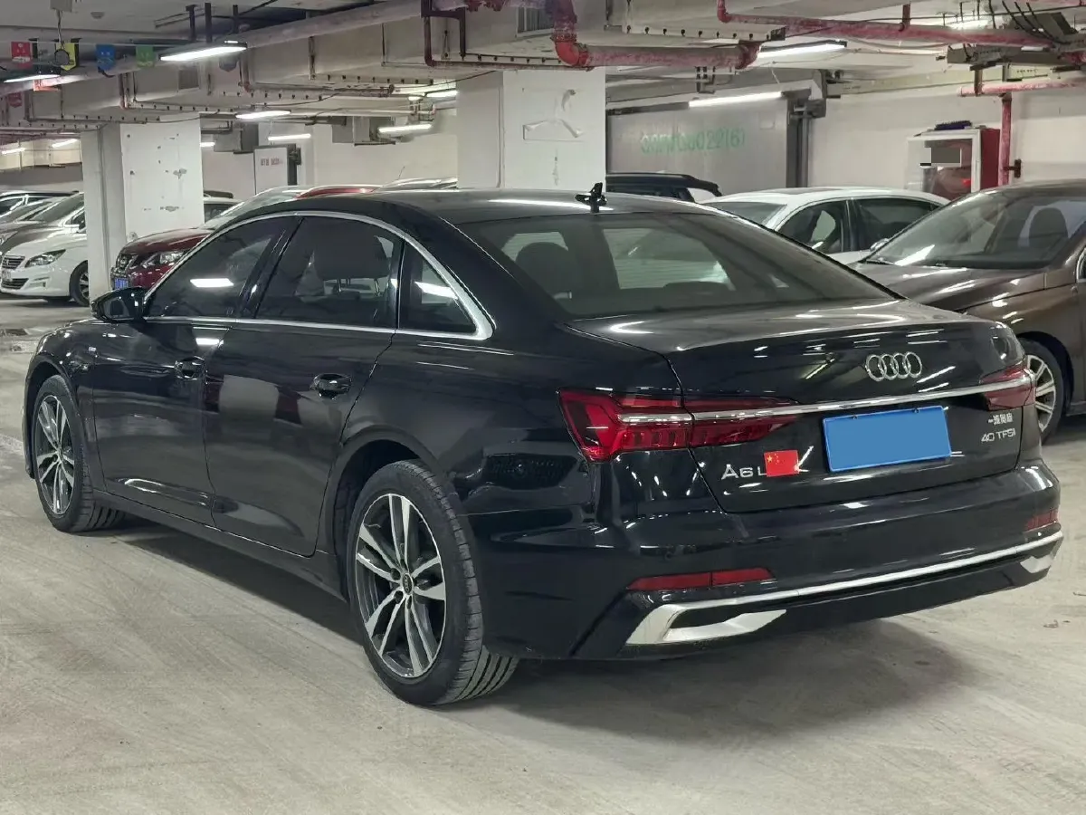 2023 Audi A6L 2.0T 190HP L4 7DCT,autocango,china used car exporter,china ev exporter,chinese used car exporter,chinese used ev exporter