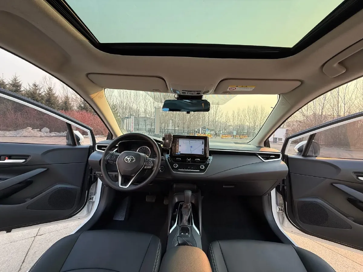 2021 Toyota Corolla 1.2T 116HP L4 CVT,autocango,china used car exporter,china ev exporter,chinese used car exporter,chinese used ev exporter