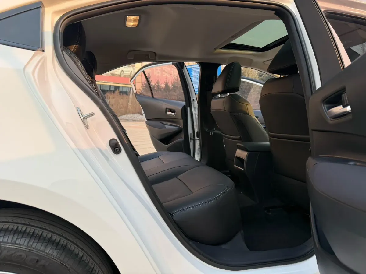 2021 Toyota Corolla 1.2T 116HP L4 CVT,autocango,china used car exporter,china ev exporter,chinese used car exporter,chinese used ev exporter