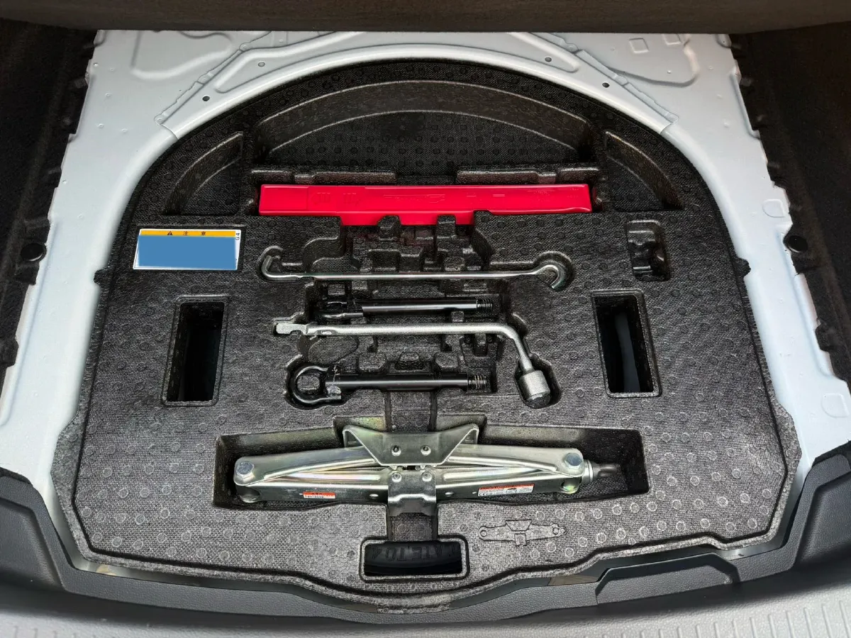 2021 Toyota Corolla 1.2T 116HP L4 CVT,autocango,china used car exporter,china ev exporter,chinese used car exporter,chinese used ev exporter