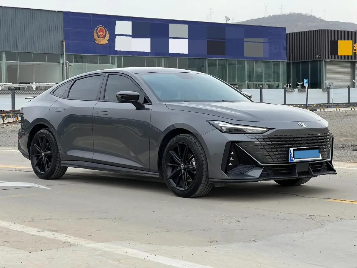 2022 ChangAn UNI-V 1.5T 188HP L4 7DCT,autocango,china used car exporter,china ev exporter,chinese used car exporter,chinese used ev exporter