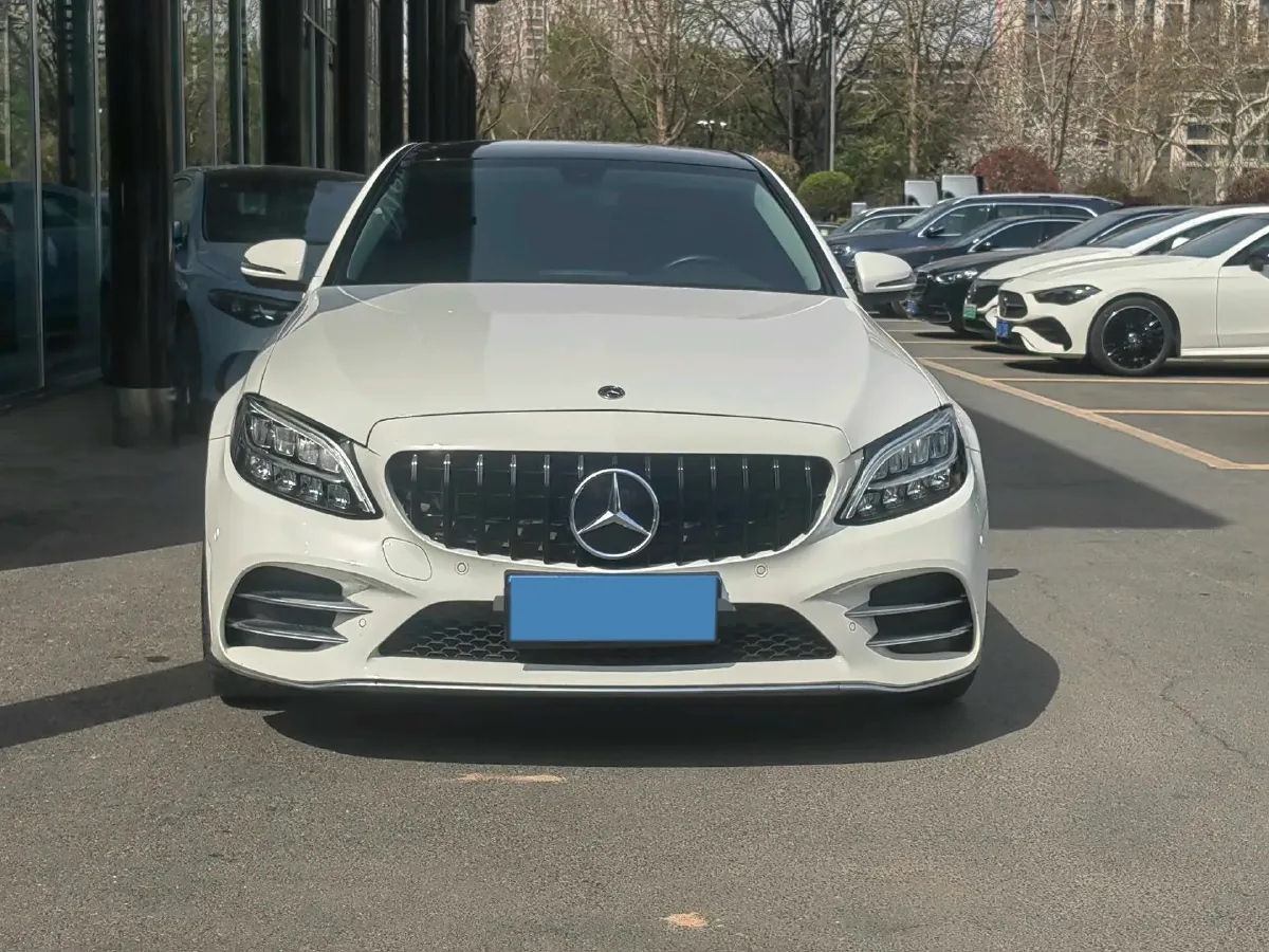 2021 Mercedes-Benz C Class 1.5T 156HP L4 9AT,autocango,china used car exporter,china ev exporter,chinese used car exporter,chinese used ev exporter