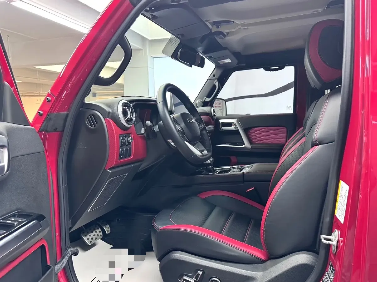 2023 Beijing BJ40 2.0T 224HP L4 8AT,autocango,china used car exporter,china ev exporter,chinese used car exporter,chinese used ev exporter