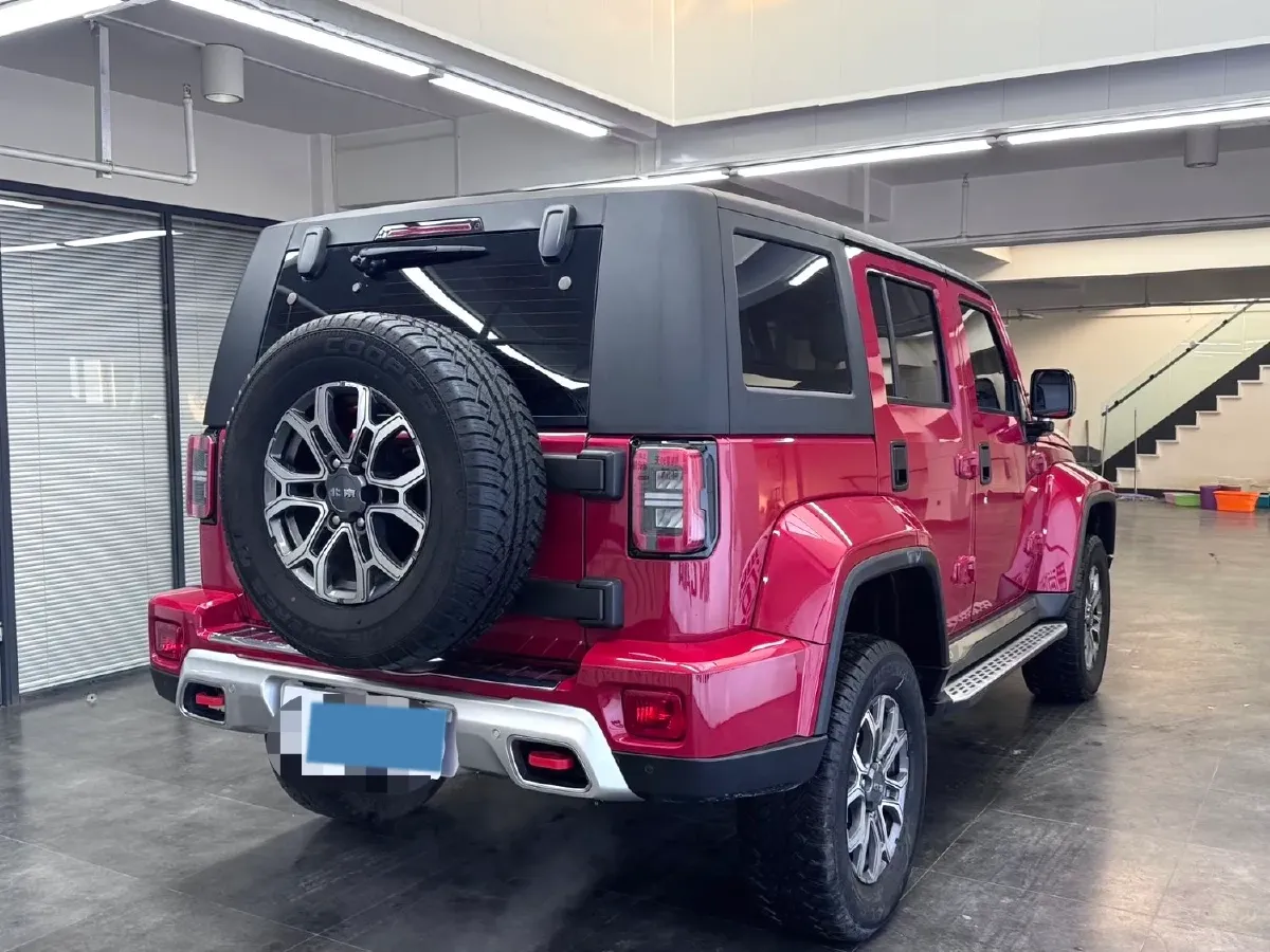 2023 Beijing BJ40 2.0T 224HP L4 8AT,autocango,china used car exporter,china ev exporter,chinese used car exporter,chinese used ev exporter