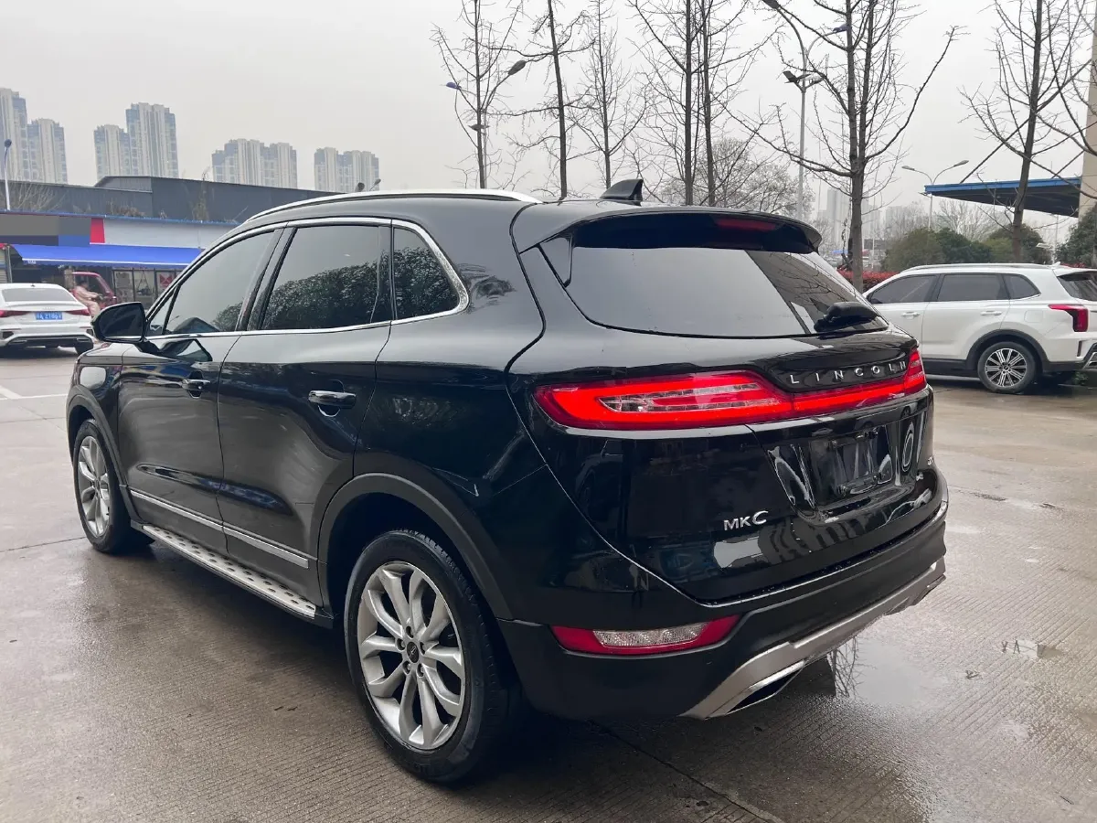2017 Lincoln MKC 2.0T 203HP L4 6AT,autocango,china used car exporter,china ev exporter,chinese used car exporter,chinese used ev exporter