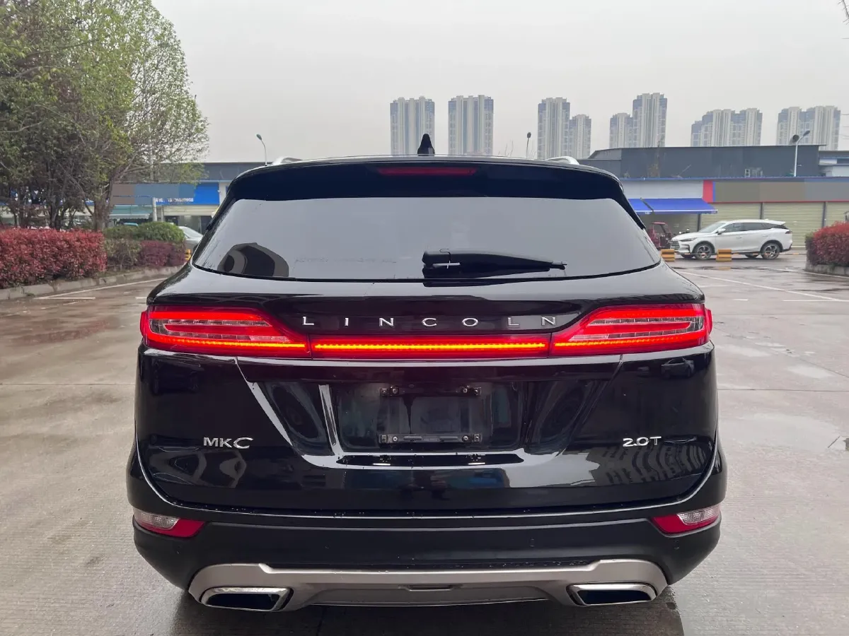 2017 Lincoln MKC 2.0T 203HP L4 6AT,autocango,china used car exporter,china ev exporter,chinese used car exporter,chinese used ev exporter