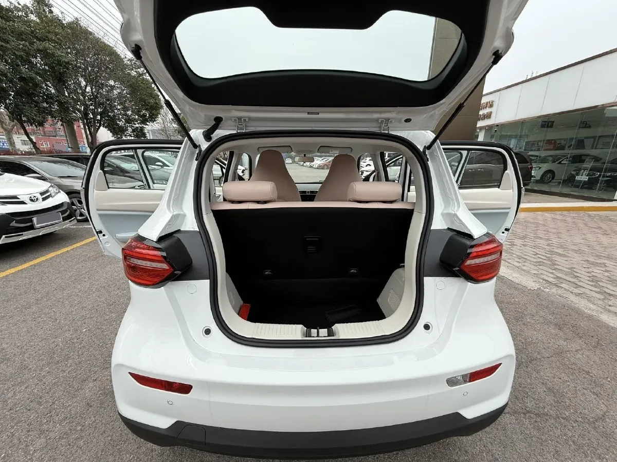 2025 Leapmotor T03 BEV 31.9KWH,autocango,china used car exporter,china ev exporter,chinese used car exporter,chinese used ev exporter