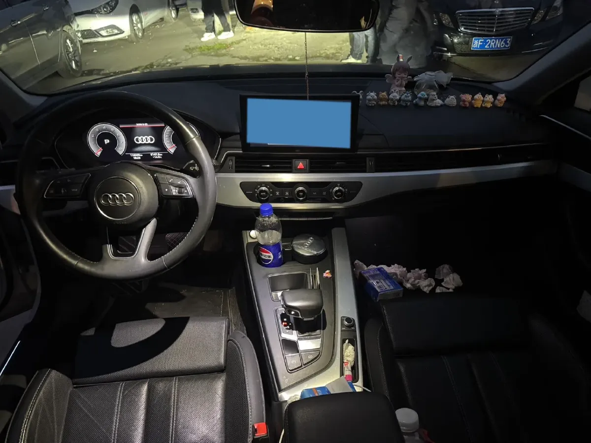 2020 Audi A4L 2.0T 190HP L4 7DCT,autocango,china used car exporter,china ev exporter,chinese used car exporter,chinese used ev exporter