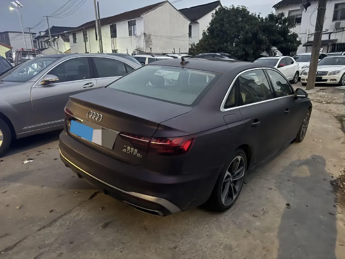 2020 Audi A4L 2.0T 190HP L4 7DCT,autocango,china used car exporter,china ev exporter,chinese used car exporter,chinese used ev exporter