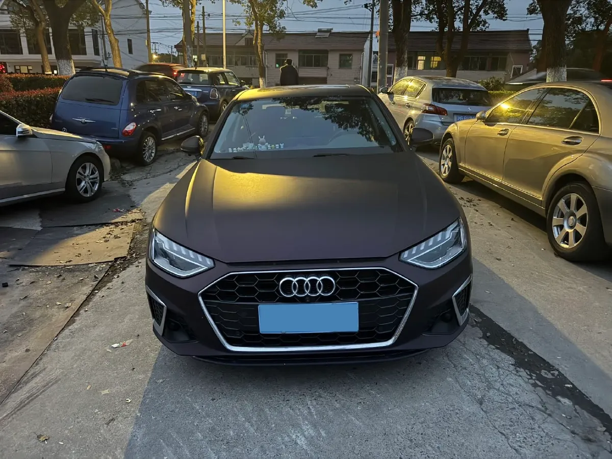 2020 Audi A4L 2.0T 190HP L4 7DCT,autocango,china used car exporter,china ev exporter,chinese used car exporter,chinese used ev exporter