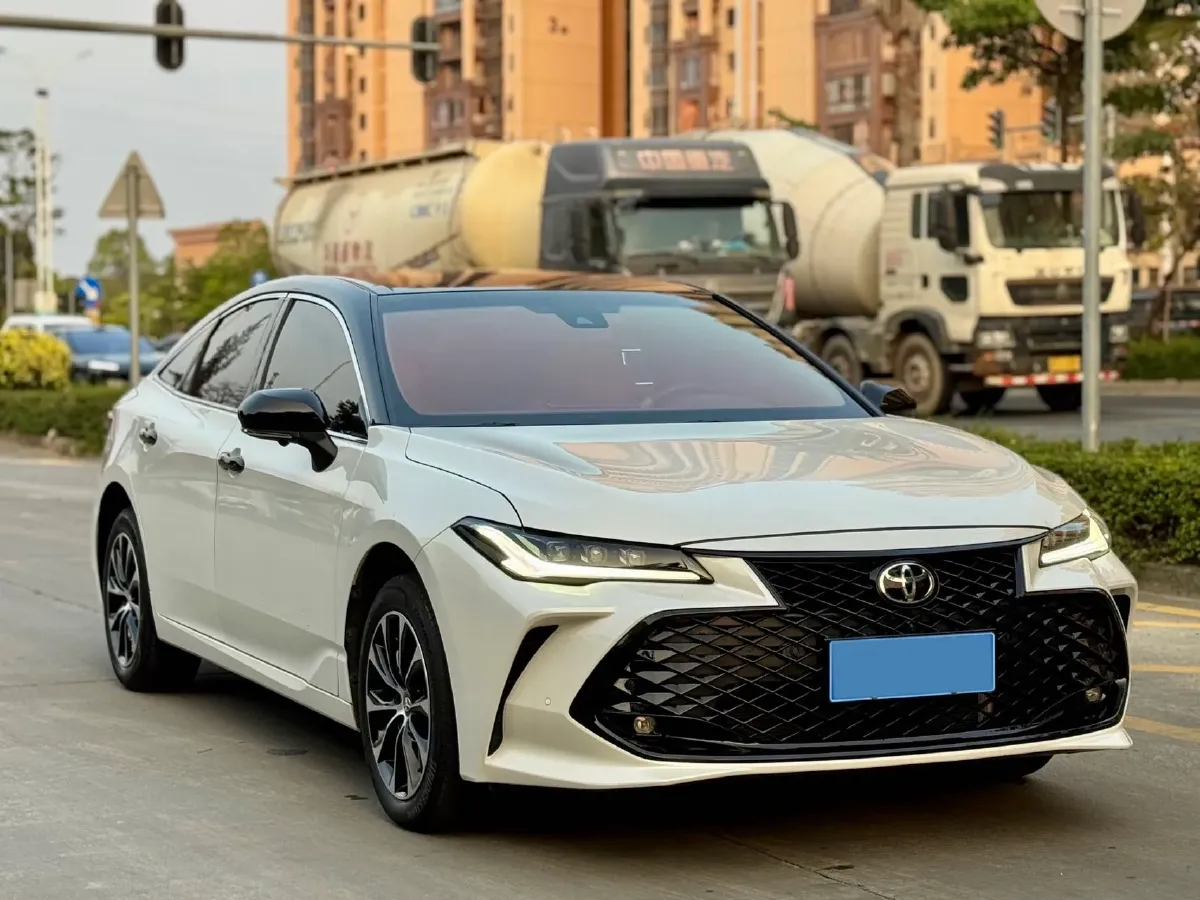 2023 Toyota Avalon 2.0L 177HP L4 CVT,autocango,china used car exporter,china ev exporter,chinese used car exporter,chinese used ev exporter