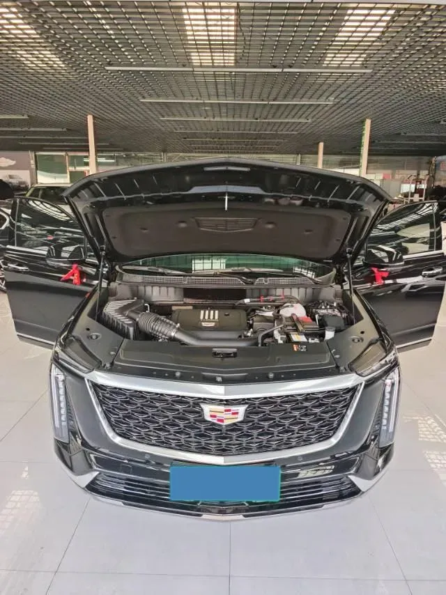2026 Cadillac XT5 2.0T 237HP L4 9AT,autocango,china used car exporter,china ev exporter,chinese used car exporter,chinese used ev exporter