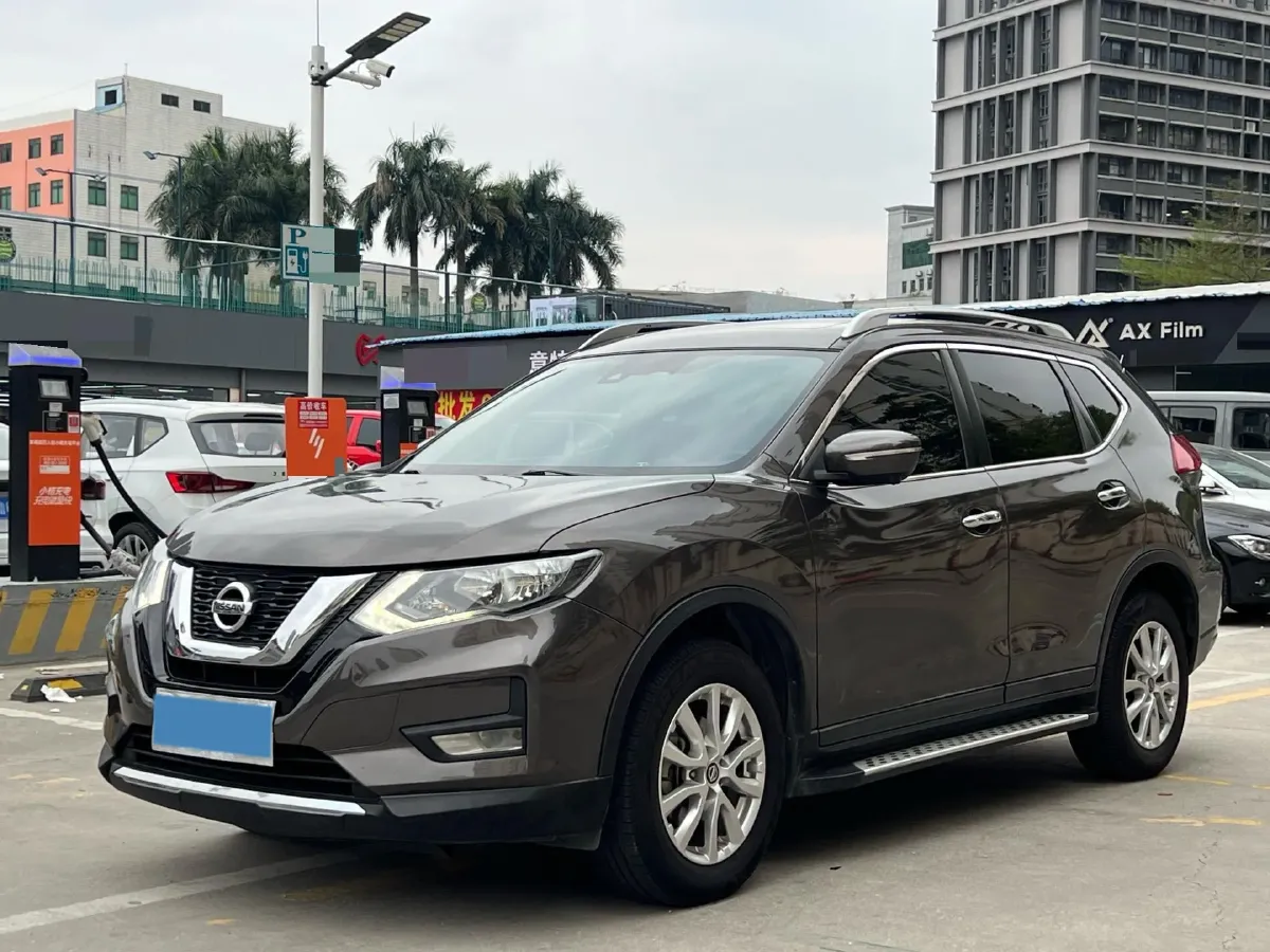 2020 Nissan X-Trail 2.0L 154HP L4 CVT,autocango,china used car exporter,china ev exporter,chinese used car exporter,chinese used ev exporter
