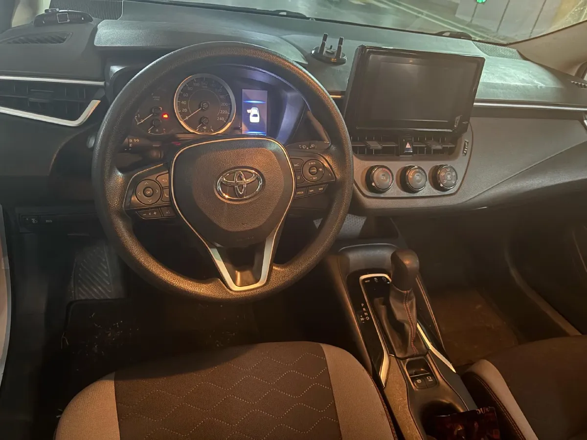 2022 Toyota Corolla 1.2T 116HP L4 CVT,autocango,china used car exporter,china ev exporter,chinese used car exporter,chinese used ev exporter