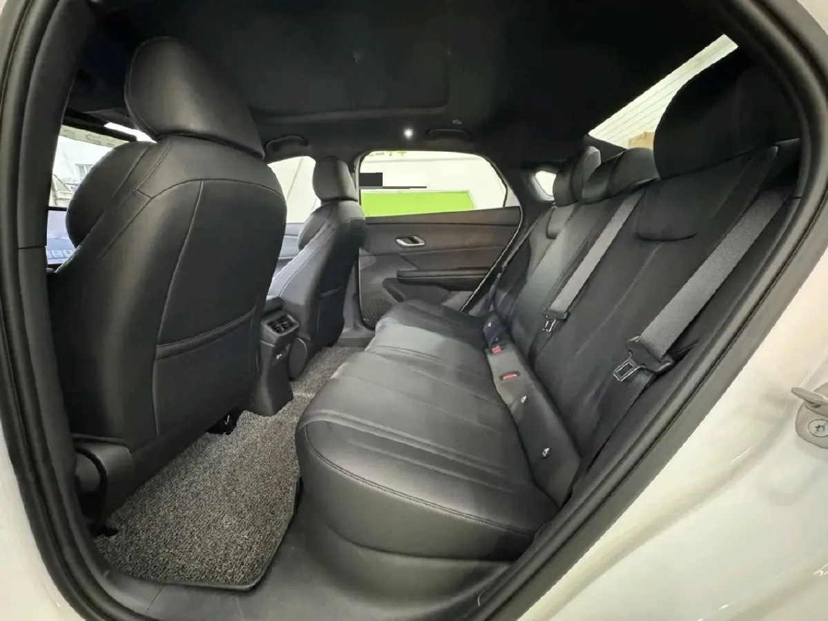 2025 BYD e7 BEV,autocango,china used car exporter,china ev exporter,chinese used car exporter,chinese used ev exporter