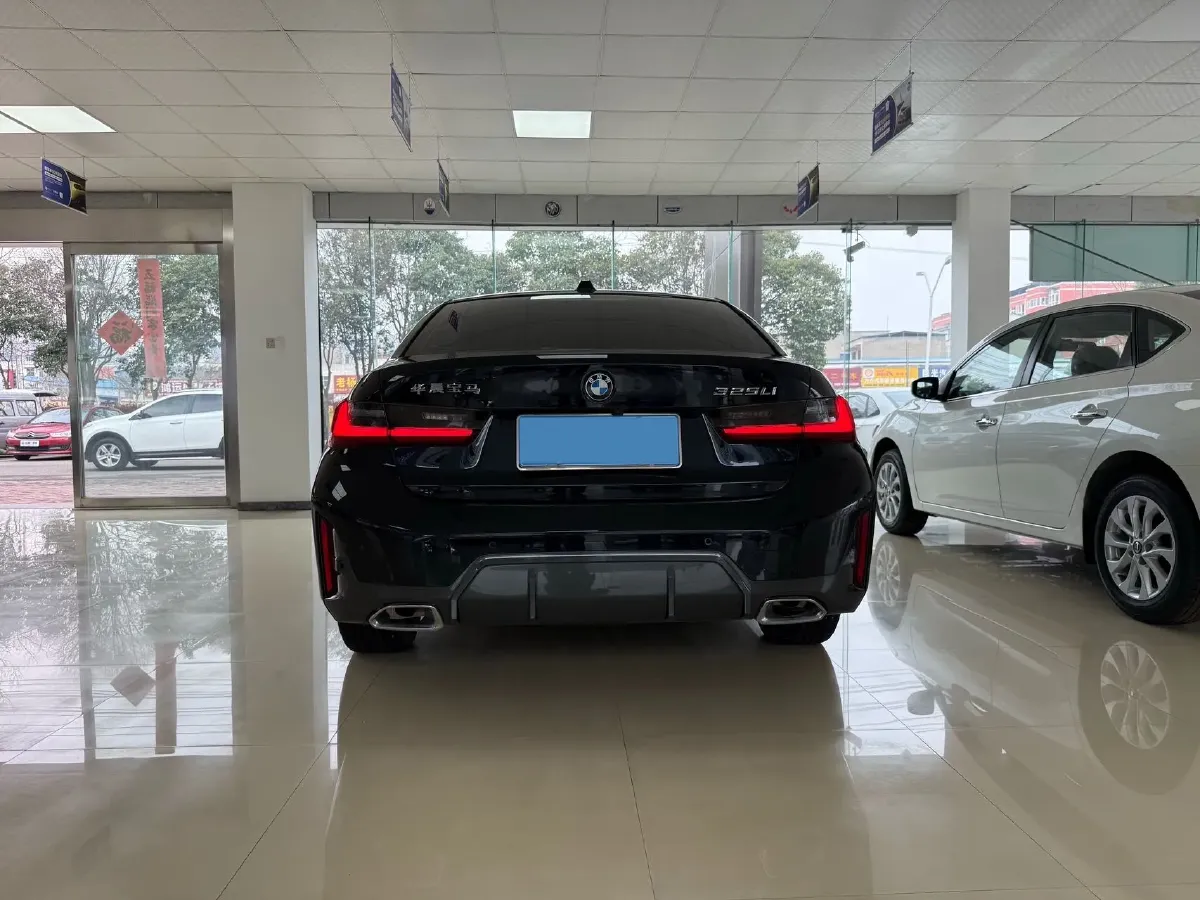 2024 BMW 3 Series 2.0T 184HP L4 8AT,autocango,china used car exporter,china ev exporter,chinese used car exporter,chinese used ev exporter