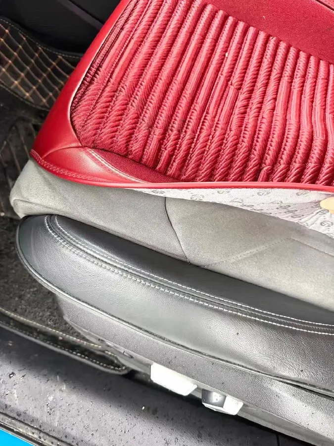 2024 Audi A6L 2.0T 245HP L4 7DCT,autocango,china used car exporter,china ev exporter,chinese used car exporter,chinese used ev exporter