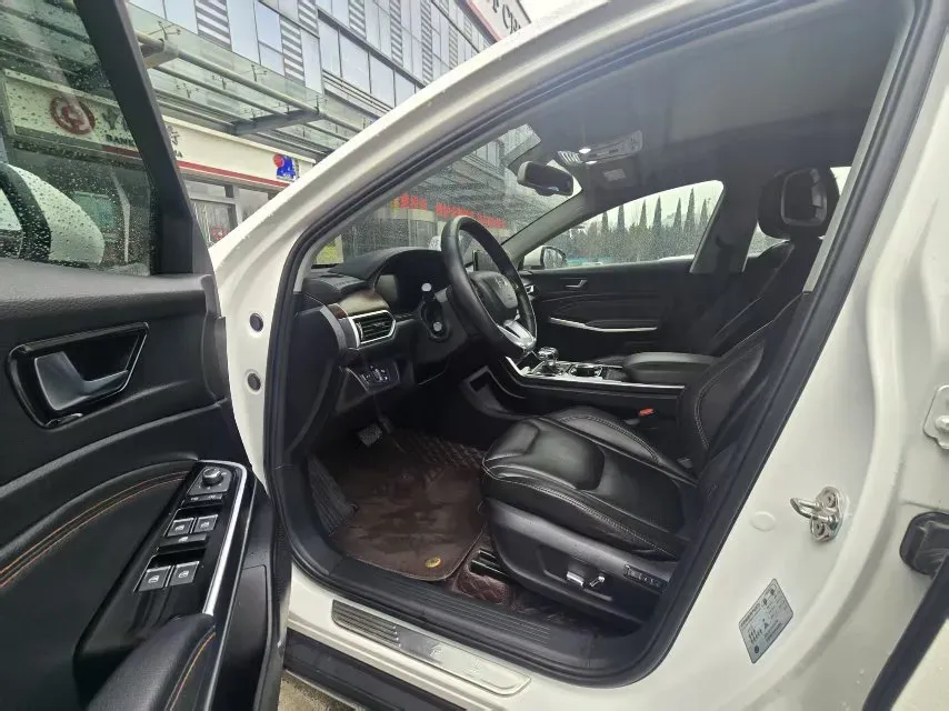 2019 HongQi E-HS3 BEV 52.5KWH,autocango,china used car exporter,china ev exporter,chinese used car exporter,chinese used ev exporter