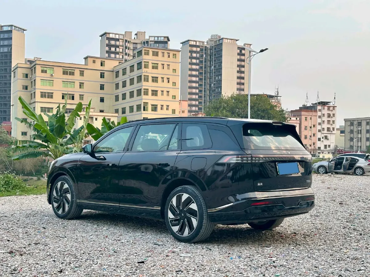 2025 DongFeng eπ eπ008 1.5T 147HP L4 REEV 34.32KWH,autocango,china used car exporter,china ev exporter,chinese used car exporter,chinese used ev exporter