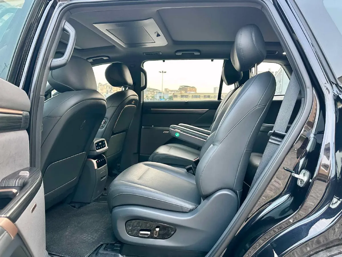 2025 DongFeng eπ eπ008 1.5T 147HP L4 REEV 34.32KWH,autocango,china used car exporter,china ev exporter,chinese used car exporter,chinese used ev exporter